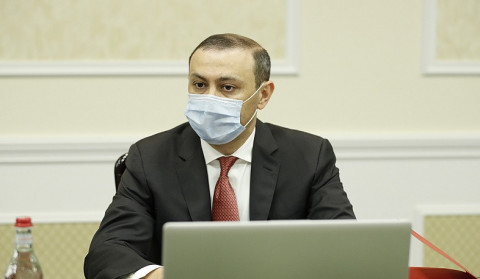 ER Hökuməti Ermənistan-İran yolları ilə bağlı probləmləri həll etmək istiqamətində aktiv işlər aparır: Armen Qriqoryan