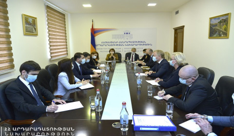Karen Andreasyan raises issue of return of Armenians detained in Azerbaijan during meeting with high-ranking Council of Europe delegation
