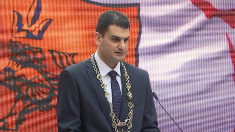 Հրաչյա Սարգսյանը ստանձնեց Երևանի քաղաքապետի պաշտոնը