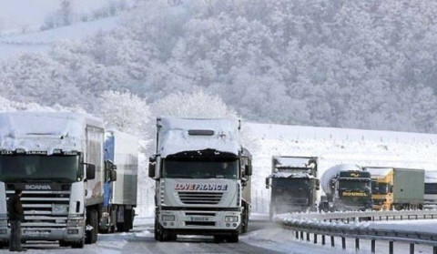 Լարսը բաց է բոլոր տրանսպորտային միջոցների համար
