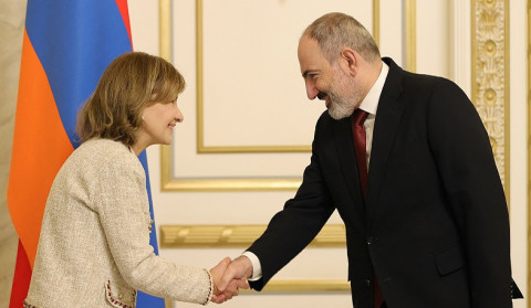 Meeting of Theresa Ribeiro and Nikol Pashinyan