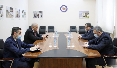 Gürcüstandakı səfir Sadoyan Azərbaycan tərəfindən atəşkəs rejiminin pozulması və təxribatçı hərəkətlərini təqdim edib