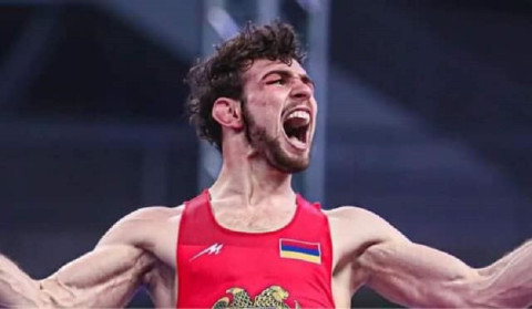 Arsen Harutyunyan defeated Turkish wrestler and crowned two-time European champion