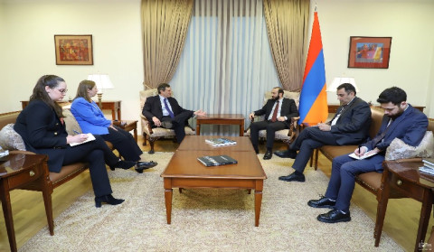 Արարատ Միրզոյանը և Էնդրյու Շոֆերը մտքեր են փոխանակել խաղաղության պայմանագրի շուրջ բանակցություններ սկսելու վերաբերյալ