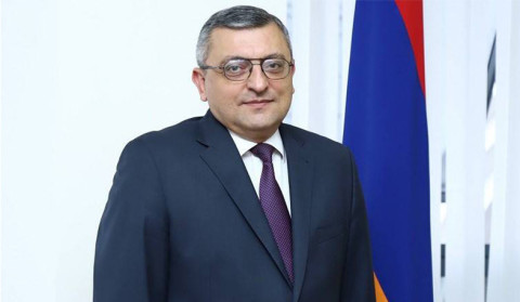 Հրաչյա Փոլադյանը նշանակվել է Ալժիրում ՀՀ դեսպան՝ համատեղությամբ