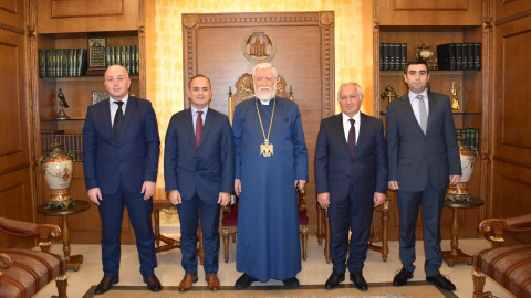 Զարեհ Սինանյանը և Արամ Ա-ն քննարկել են Հայաստան֊սփյուռք գործակցությանն առնչվող հարցեր