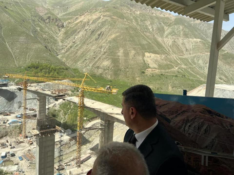 ՏԿԵ նախարարն այցելել է Թեհրան-Շոմալ նոր ավտոմայրուղի. Սանոսյանին է ներկայացվել ճանապարհների և թունելների կառուցման իրանական փորձը