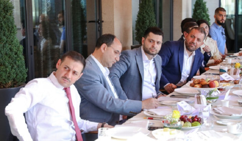 Deputy Prime Minister Matevosyan meets with about two dozen heads of companies with foreign investments in Armenia
