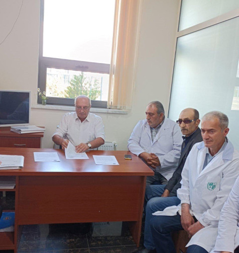 Աշխատանքային ժողով՝ կապիկի ծաղիկ հիվանդության և Ղրիմ-Կոնգոյի տենդի վերաբերյալ
