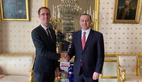 Armen Grigoryan met with Diplomatic Adviser to Minister of French Armed Forces