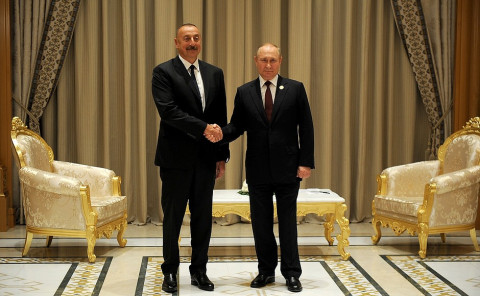 İlham Əliyev Aşqabadda Vladimir Putin ilə görüşüb
