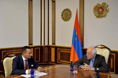Ռոբերտ Ղուկասյանը ՀՀ նախագահին է ներկայացրել ներկայումս Սյունիքում իրականացվող և ծրագրված ոլորտային ծրագրերը