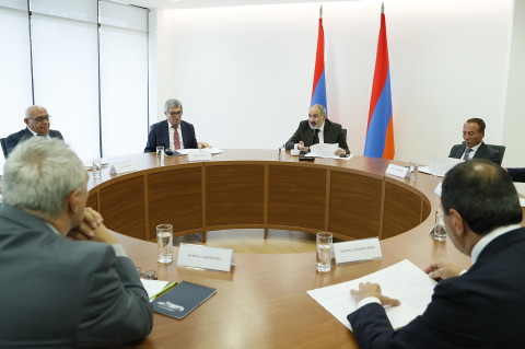 Վարչապետի և արտախորհրդարանական քաղաքական ուժերի ղեկավարների մասնակցությամբ տեղի է ունեցել խորհրդակցական ժողովի հերթական նիստը