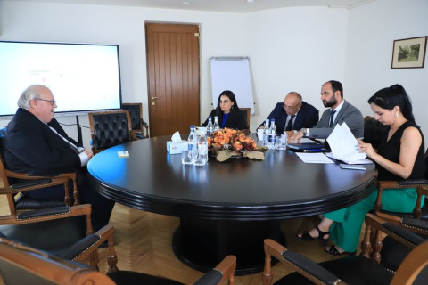 Արմեն Արզումանյանը Պավել Չեպլակին առաջարկել է դիտարկել Լեհաստանում Հայաստանի առևտրային ներկայացուցչության ստեղծման հնարավորությունը