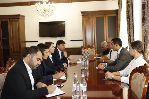 Գեղարքունիքի մարզպետը և ՄԻՊ-ը քննարկել են մարզի սահմաններին տիրող իրավիճակը