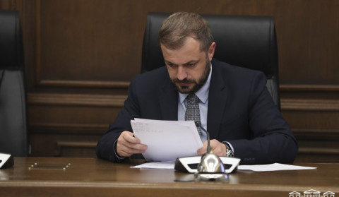 Bu ilin birinci yarısında ölkəyə 2020-ci illə müqayisədə 5 dəfə çox pul daxil olub: Gevorg Papoyan