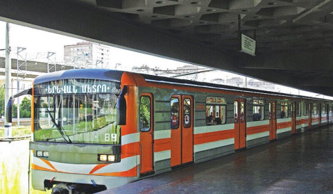 Երևանի մետրոպոլիտենի գնացքներն անցել են միակողմանի երթևեկության