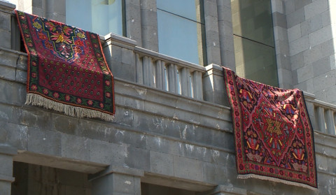 Carpet flash mob in Yerevan