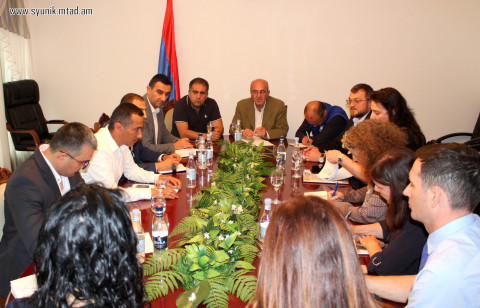 Մեկ բան հստակ է՝ Սյունիքը չպետք է դատարկվի, ու սյունեցիներին աջակցելու ենք Սյունիքում. մարզպետը՝ ՄԱԿ-ի հայաստանյան գրասենյակի ներկայացուցիչներին