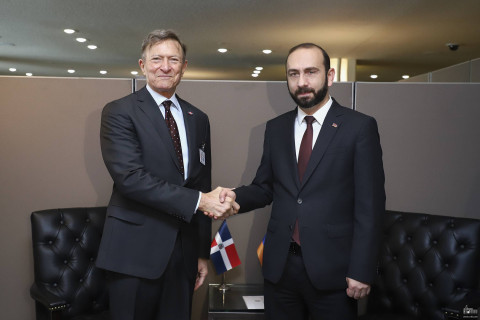 Meeting of Foreign Minister of Armenia with the Foreign Minister of Dominican Republic