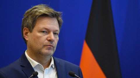 Habeck warns of permanent damage to the German economy