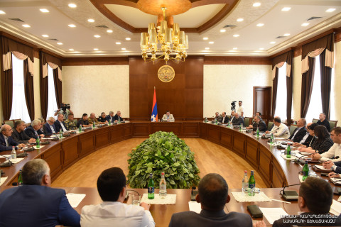 Պատրաստ ենք Ադրբեջանի հետ բանակցություններ վարել հակամարտության կարգավորման շուրջ՝ բանակցային լիարժեք ձևաչափի վերականգնման դեպքում. Արցախի ԱԽ