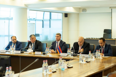 Aİİ-nin ümumi qaz bazarının formalaşdırılmasına dair saziş layihəsi müzakirə edilib