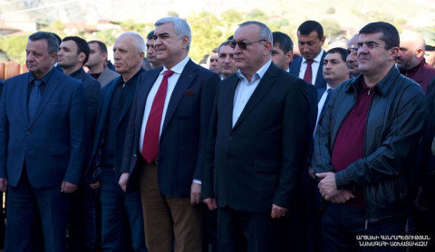 Artsax Prezidenti Çartarda çoxfunksiyalı idman kompleksinin açılışında iştirak edib