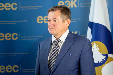 Azerbaijan has key place in ‘North-South’ corridor: Glazyev