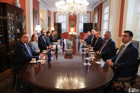 Extended meeting led by foreign ministers of Armenia and Azerbaijan takes place