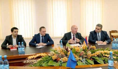 Արման Սարգսյանը միջազգային գործընկերներին է ներկայացրել հայ-ադրբեջանական սահմանին տիրող իրավիճակը