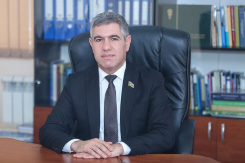 Qazaxıstan Rusiyadan yan keçərək Azərbaycan və Türkiyə ərazilərindən neft ixracına başlayacaq: azərbaycanlı deputat