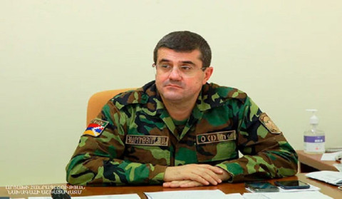 Мы скорбим вместе с нашими братьями и разделяем боль утраты: Араик Арутюнян выразил соболезнования семьям погибших в результате пожара военнослужащих