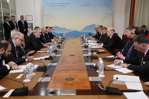 Humanitarian crisis is developing in Nagorno-Karabakh: Nikol Pashinyan to Mikhail Mishustin
