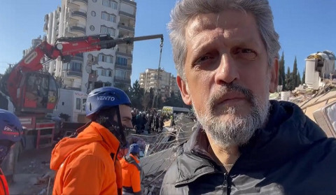 Erməni xilasedicilər Adıyamanda axtarış işlərini davam etdirirlər: Paylan
