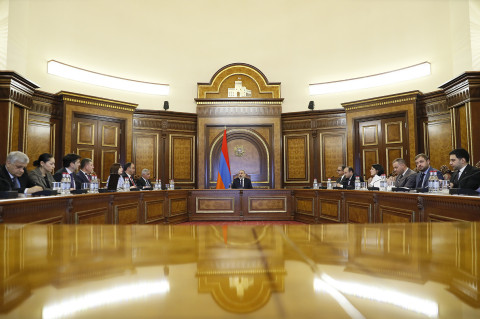 Pashinyan chairs consultation on 2024-2026 Medium-term Expenditure Plan
