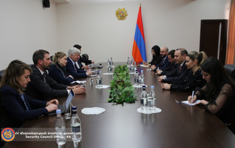 Լյուքսեմբուրգը պատրաստակամ է նպաստելու տարածաշրջանում խաղաղության հաստատմանը. Ջունա Բերնարդ