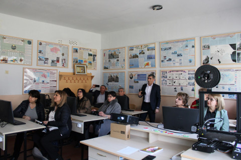 Տավուշի դպրոցների տնօրենները ներկայացրել են հանրակրթության նոր չափորոշչի ներդրման փորձը