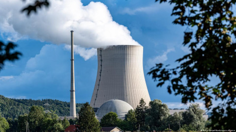 Germany set to shut down three remaining nuclear power plants