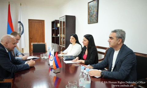 Անահիտ Մանասյանը ՀՀ-ում ՌԴ դեսպանի հետ քննարկել է Լաչինի միջանցքի շրջափակման հետևանքով ստեղծված հումանիտար իրավիճակը