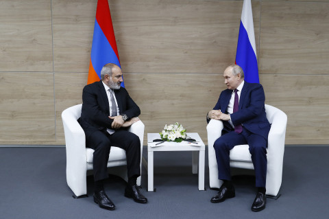 Հումանիտար ճգնաժամը Լեռնային Ղարաբաղում շարունակվում է. Փաշինյանը՝ Պուտինին