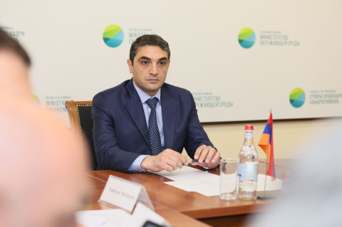 «Սևան» ազգային պարկում սոճու ավելի քան 8000 ծառ ամբողջությամբ չորացել է, ևս 10 000-ը չորացման սպառնալիքի տակ է․ հրատապ քննարկում նախարարի գլխավորությամբ