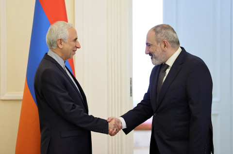 Վարչապետը հրաժեշտի հանդիպում է ունեցել ՀՀ-ում Իրանի դեսպանի հետ