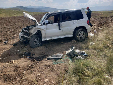Իշխանասար գյուղի խաչմերուկում մեքենան գլորվել է դաշտը. տուժածների վիճակը միջին ծանրության է