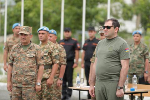 Զինծառայողների ատեստավորման գործընթացին հետևելու նպատակով պաշտպանության նախարարն այցելել է ՊՆ զորամասեր