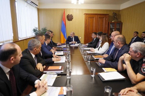 Performance report 2022 of Ararat regional administration and projects being implemented in current year presented to Prime Minister