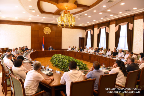 ԼՂ նախագահն ընդլայնված աշխատանքային խորհրդակցություն է հրավիրել