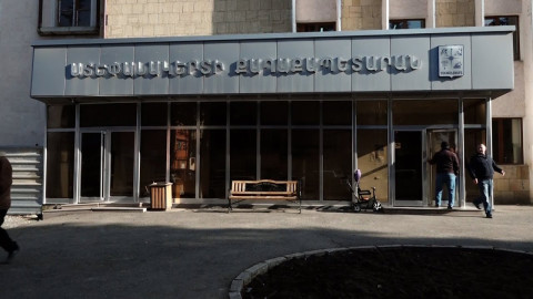 Призываем население Степанакерта не ехать в аэропорт по собственной инициативе для эвакуации: мэрия Степанакерта