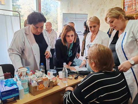 Անահիտ Ավանեսյանն այցելել է Վայքի հումանիտար կայանում տեղակայված բժշկական կետ