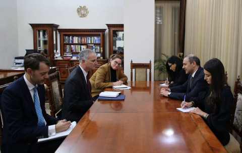 Արմեն Գրիգորյանն ու Լուի Բոնոն քննարկել են հայ-ադրբեջանական հարաբերությունների կարգավորման գործընթացը